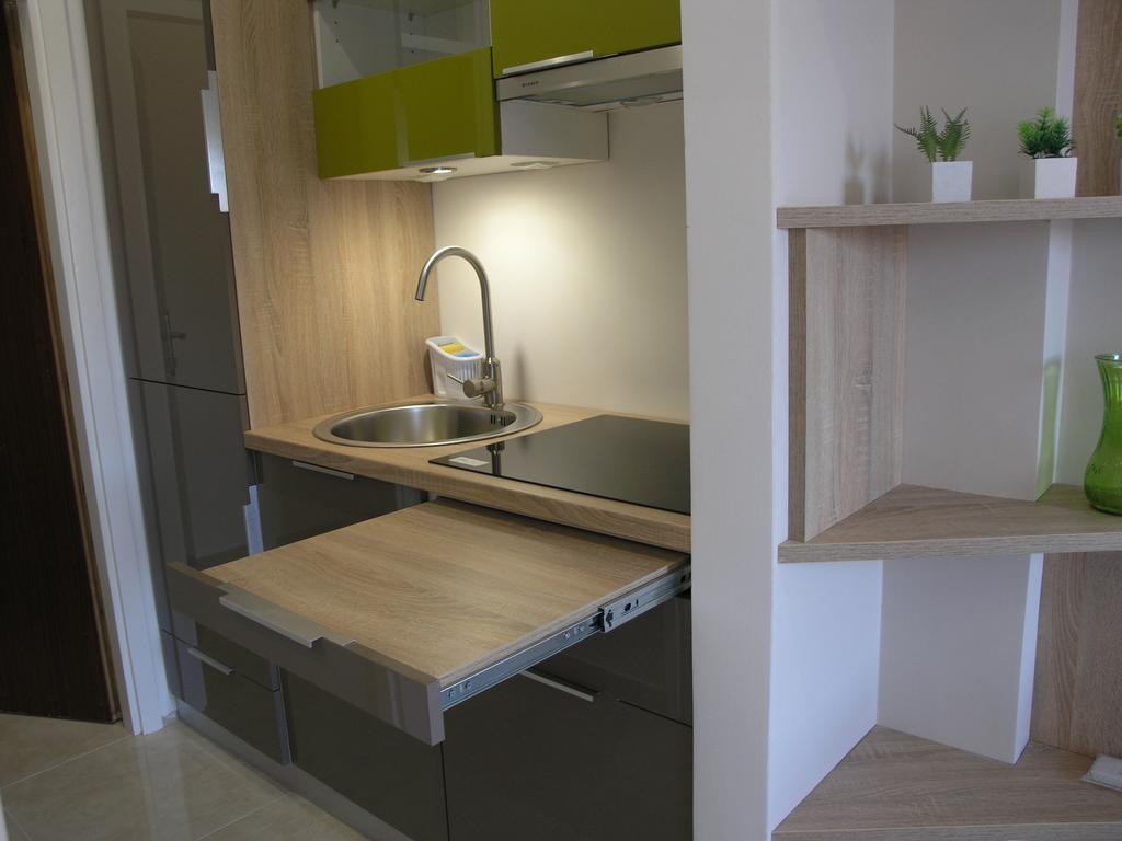 Apartments Dobrila Podgora Extérieur photo