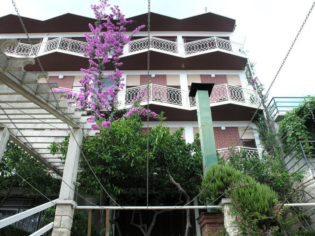 Apartments Dobrila Podgora Extérieur photo